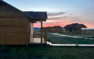 昭苏旅游住宿怎么选？攻略里有哪些推荐？