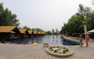 思拉堡虹溪谷温泉自驾游