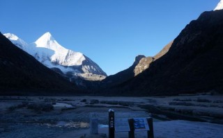 海螺沟四姑娘山自驾游怎么安排更尽兴？