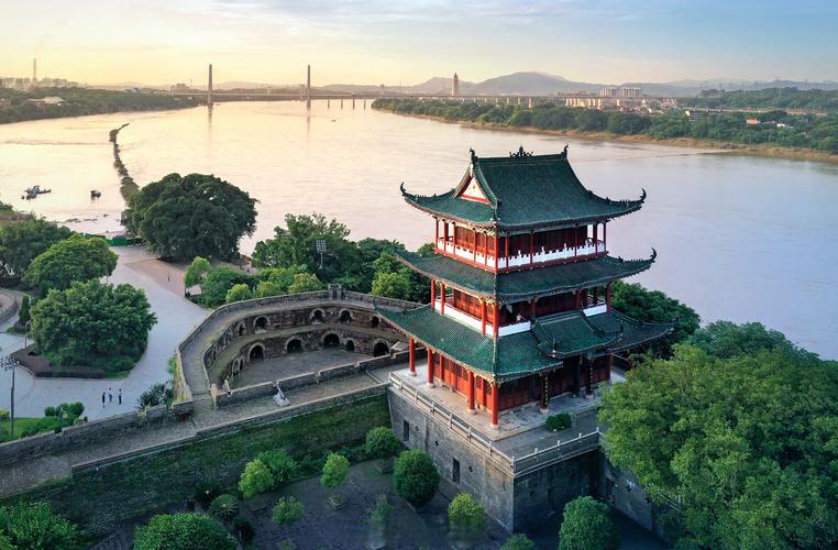 赣州十八县，哪些景点最值得一去？-第1张图片-星月文旅