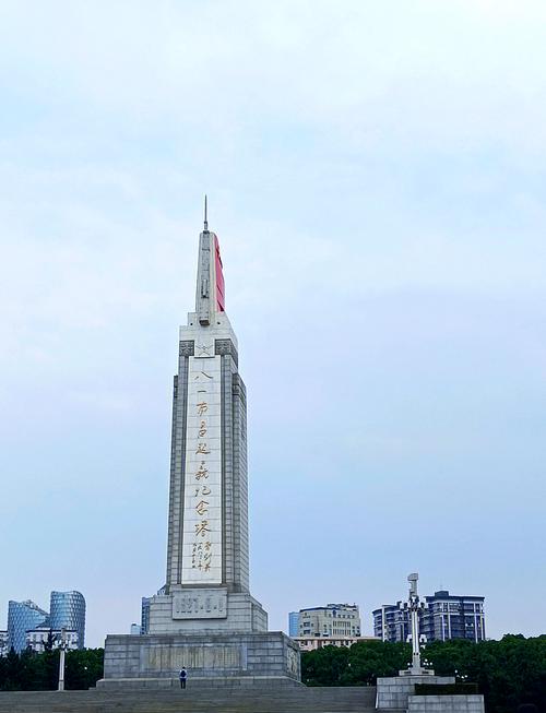 南昌市内有哪些必游景点？-第1张图片-星月文旅