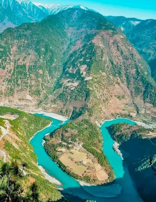 云南自驾必去景点有哪些?-第1张图片-星月文旅 云南自驾必去景点有哪些?-第1张图片-星月文旅