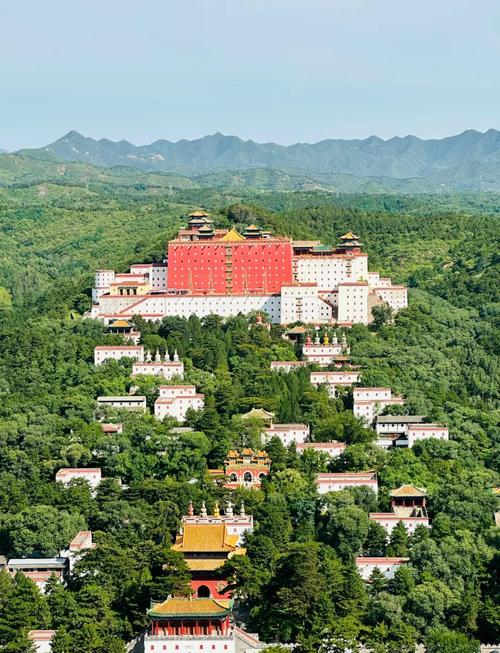 承德避暑山庄两日自驾游怎么安排？-第1张图片-星月文旅