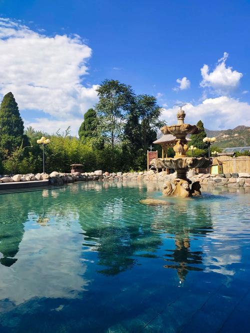 九汇建国温泉两日自驾游怎么安排？-第1张图片-星月文旅