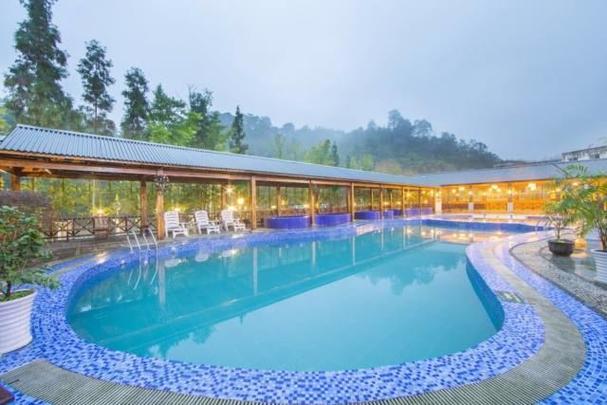 花水湾叠香溪温泉自驾怎么玩最尽兴？-第3张图片-星月文旅