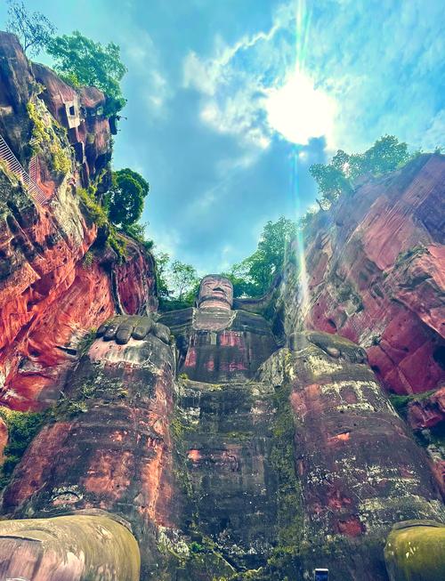 四川乐山周边有哪些必游景点？-第3张图片-星月文旅