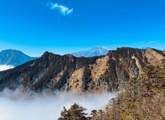 成都周边夏天二日自驾游去哪玩？-第3张图片-星月文旅