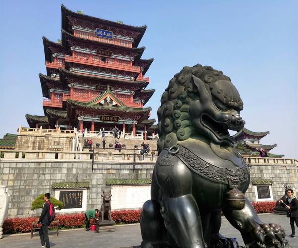 南昌有哪些必游景点？-第3张图片-星月文旅