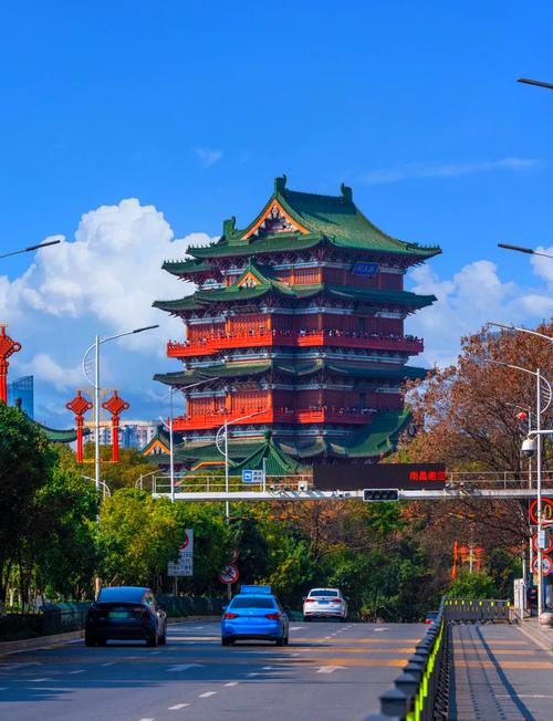 南昌有哪些必游景点？-第2张图片-星月文旅