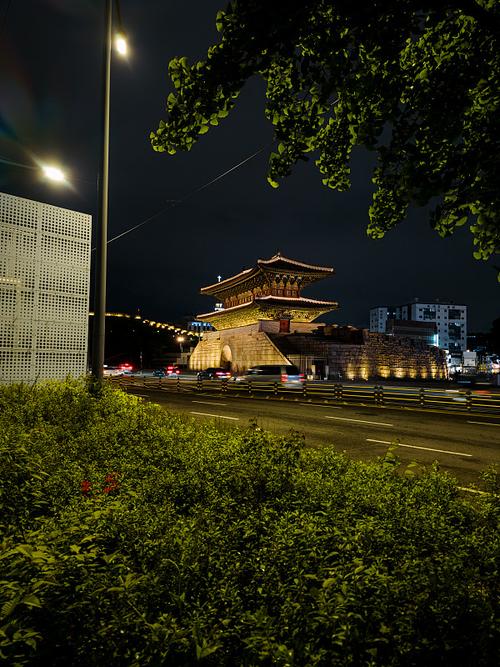 韩国东大门旅游攻略有哪些必打卡?-第3张图片-星月文旅 韩国东大门旅游攻略有哪些必打卡?-第3张图片-星月文旅