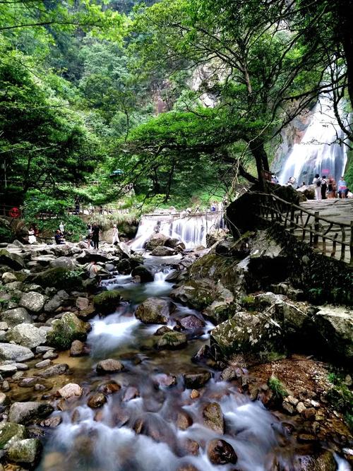 湖南周边有哪些值得一游的城市景点？-第1张图片-星月文旅