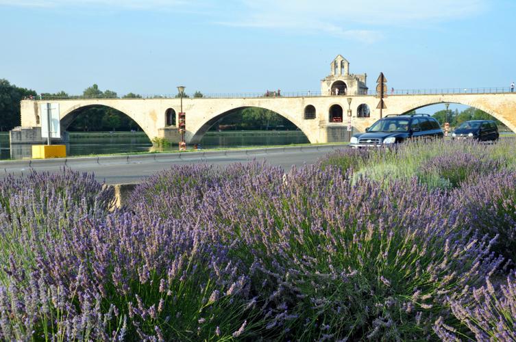 Avignon旅游怎么玩最尽兴？-第2张图片-星月文旅