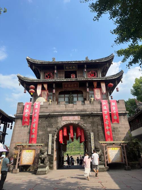 成都周边的旅游景点有哪些-第2张图片-星月文旅