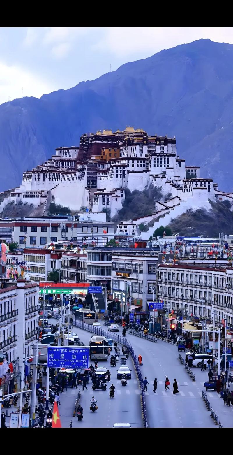 拉萨市区有哪些旅游景点-第1张图片-星月文旅 拉萨市区有哪些旅游景点-第1张图片-星月文旅