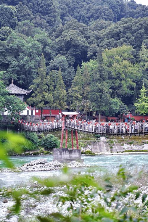 成都附近有什么旅游景点-第1张图片-星月文旅