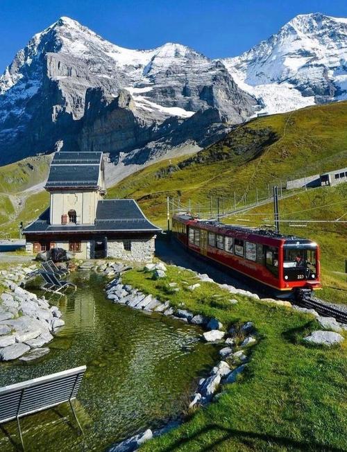 瑞士自驾游一日自驾游-第1张图片-星月文旅 瑞士自驾游一日自驾游-第1张图片-星月文旅