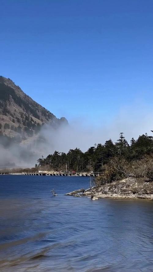 四川自驾游，有哪些必打卡的绝美路线？-第3张图片-星月文旅