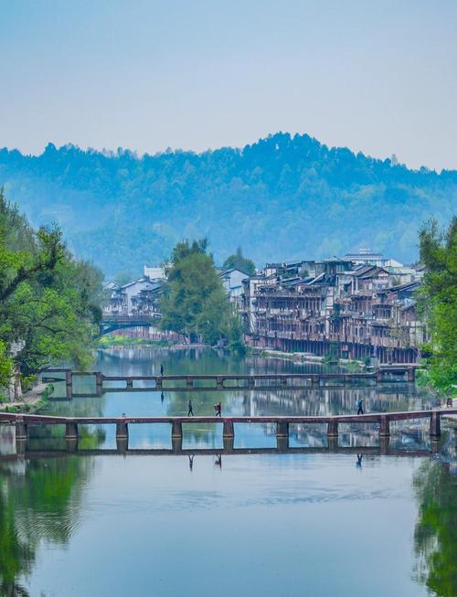 成都周边有哪些旅游景点？-第1张图片-星月文旅