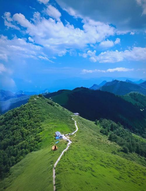 驼梁自驾游攻略8月份-第2张图片-星月文旅