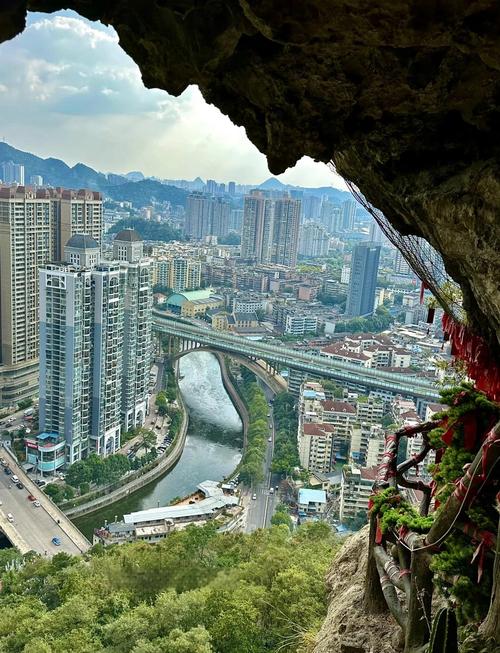 贵阳旅游必去景点有哪些?-第1张图片-星月文旅 贵阳旅游必去景点有哪些?-第1张图片-星月文旅