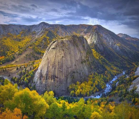 可可托海自驾游怎么玩才尽兴?-第2张图片-星月文旅 可可托海自驾游怎么玩才尽兴?-第2张图片-星月文旅