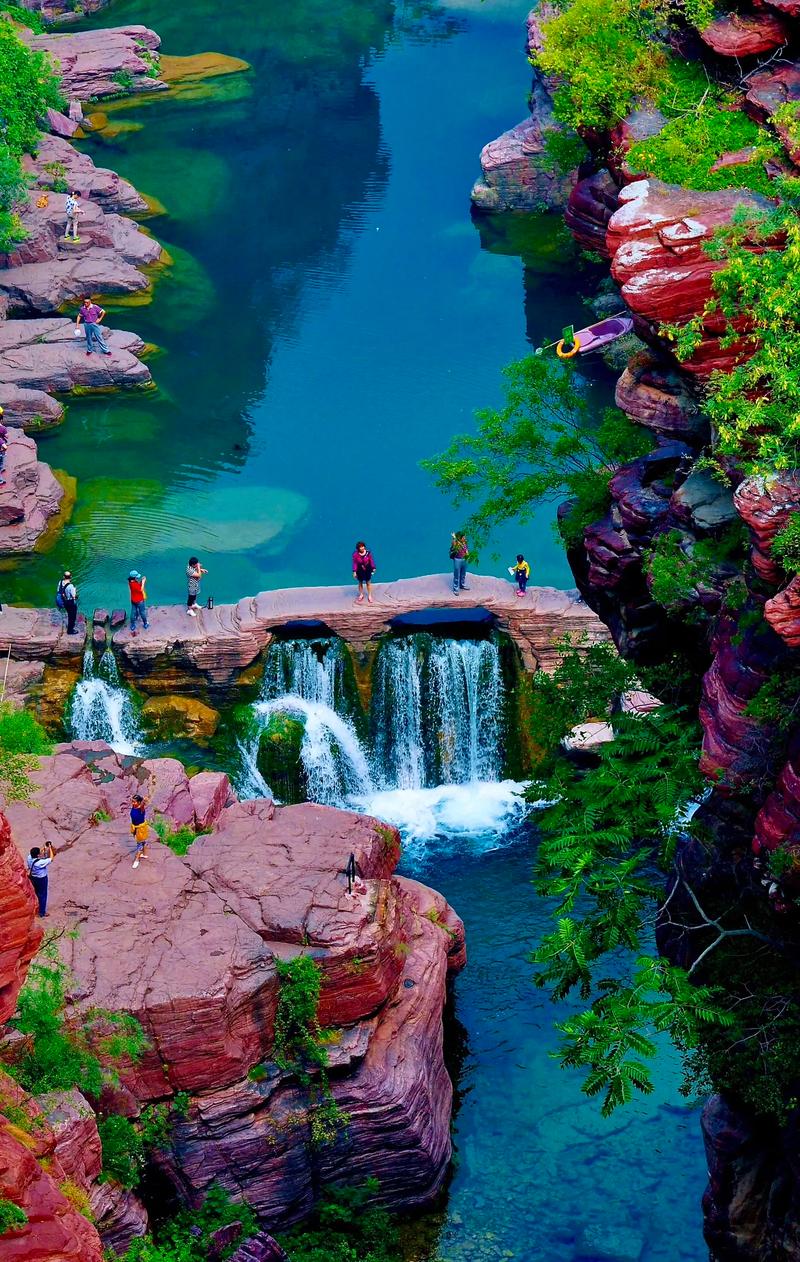 云台山周边有哪些必游景点?-第1张图片-星月文旅 云台山周边有哪些必游景点?-第1张图片-星月文旅