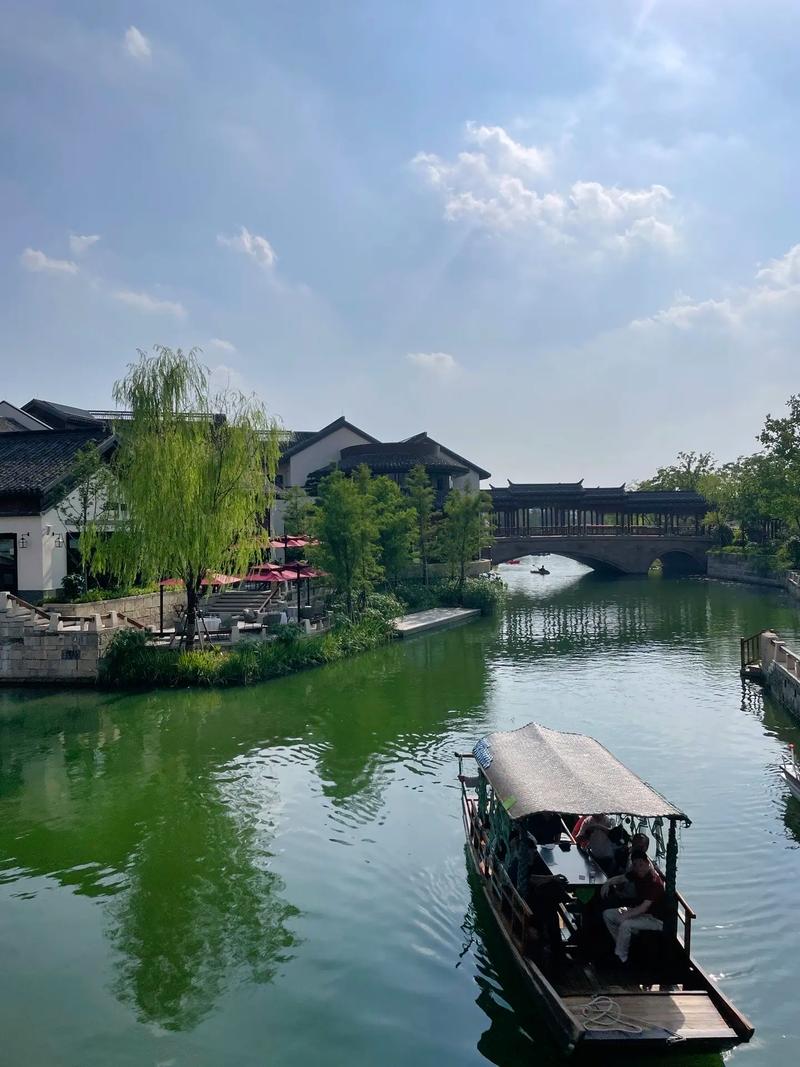 上海虹桥站附近有哪些好玩的景点?-第1张图片-星月文旅 上海虹桥站附近有哪些好玩的景点?-第1张图片-星月文旅