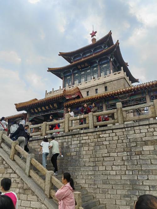 济南市区有哪些必游景点?-第3张图片-星月文旅 济南市区有哪些必游景点?-第3张图片-星月文旅