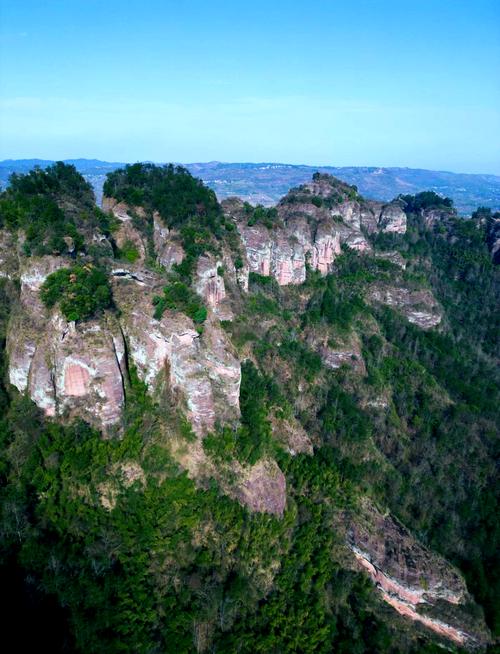 穿岩山森林公园自驾游怎么玩最尽兴？-第3张图片-星月文旅