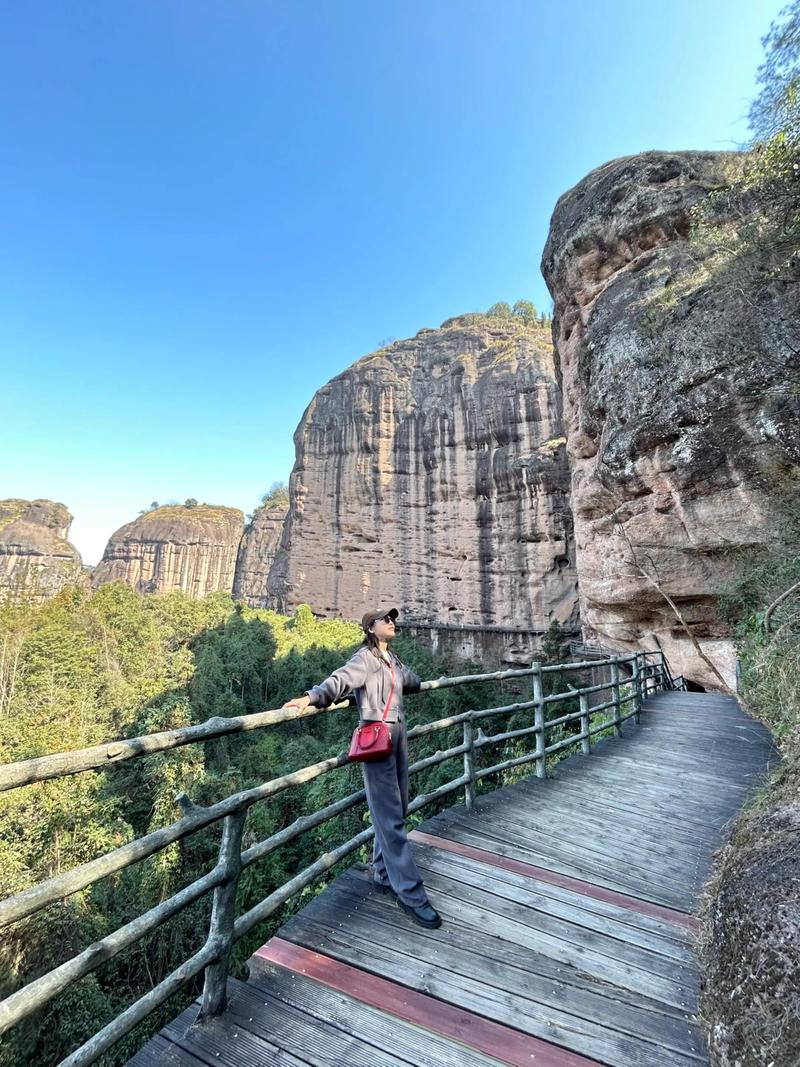 鹰潭龙虎山旅游必打卡景点有哪些？-第3张图片-星月文旅
