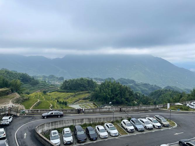 乐山大佛自驾游停车场怎么选?-第2张图片-星月文旅 乐山大佛自驾游停车场怎么选?-第2张图片-星月文旅