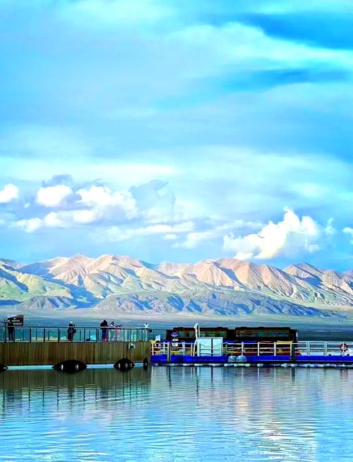 青海湖茶卡盐湖自驾游怎么玩最尽兴?-第1张图片-星月文旅 青海湖茶卡盐湖自驾游怎么玩最尽兴?-第1张图片-星月文旅